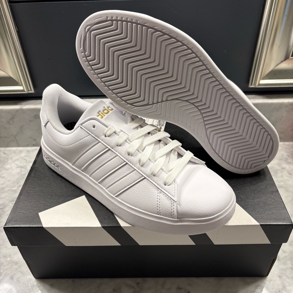 Adidas Grand Court 2.0 All White & Gold Shoe Sneaker Trainers Women Size 9